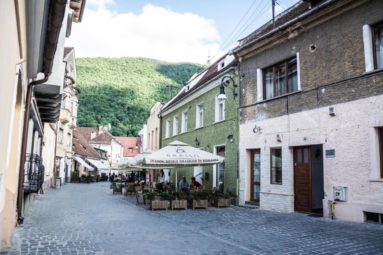 Central Garden Apartments Braşov Exterior foto